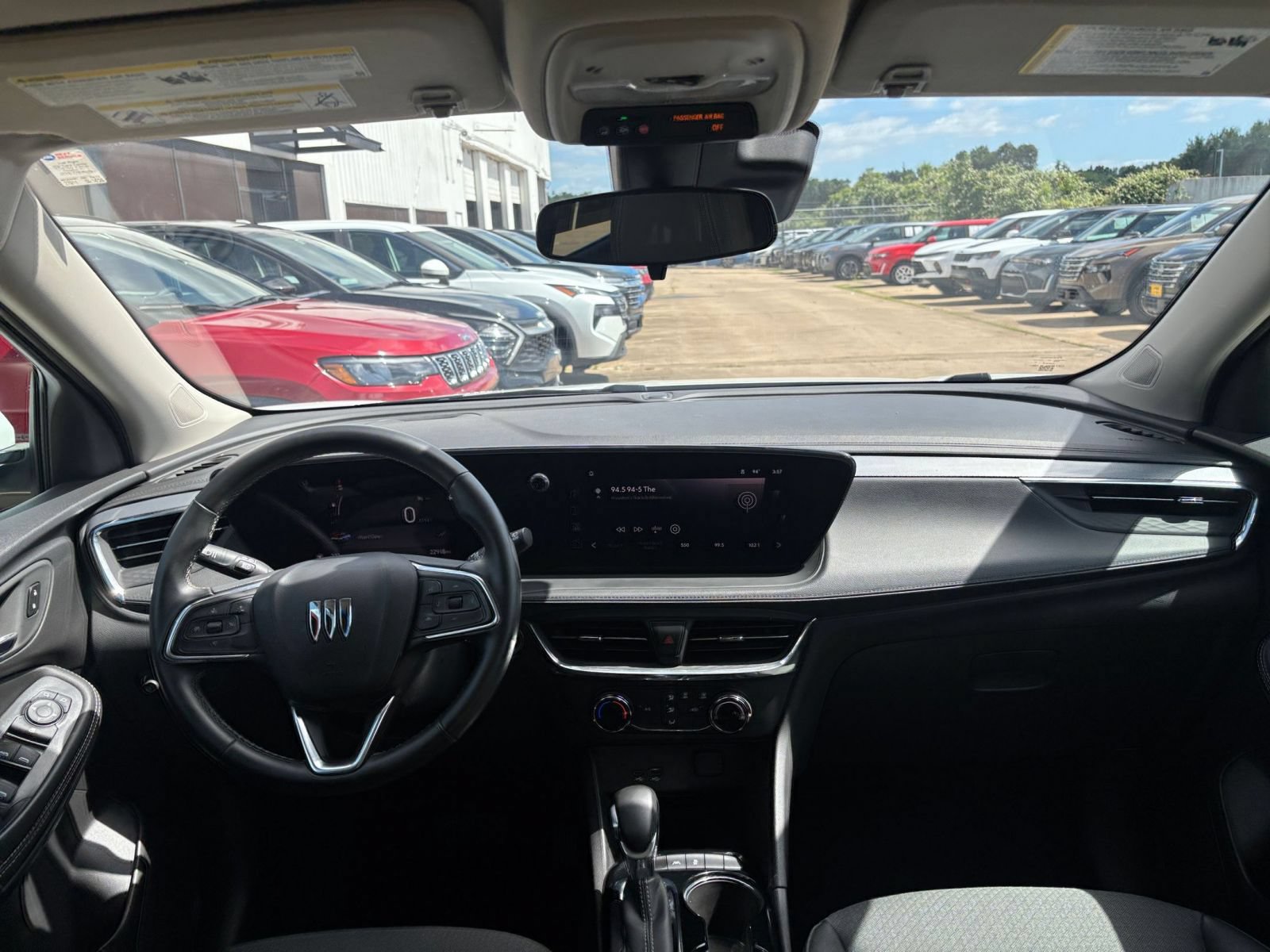Thumbnail: 2025 Buick Encore GX - 32