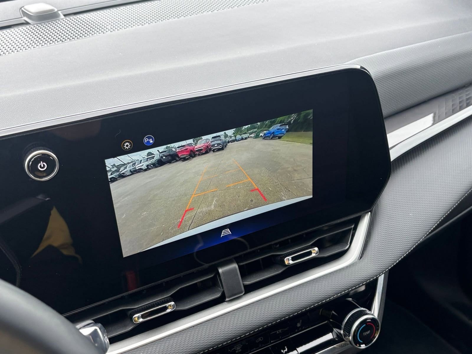 Thumbnail: 2025 Chevrolet Equinox - 24