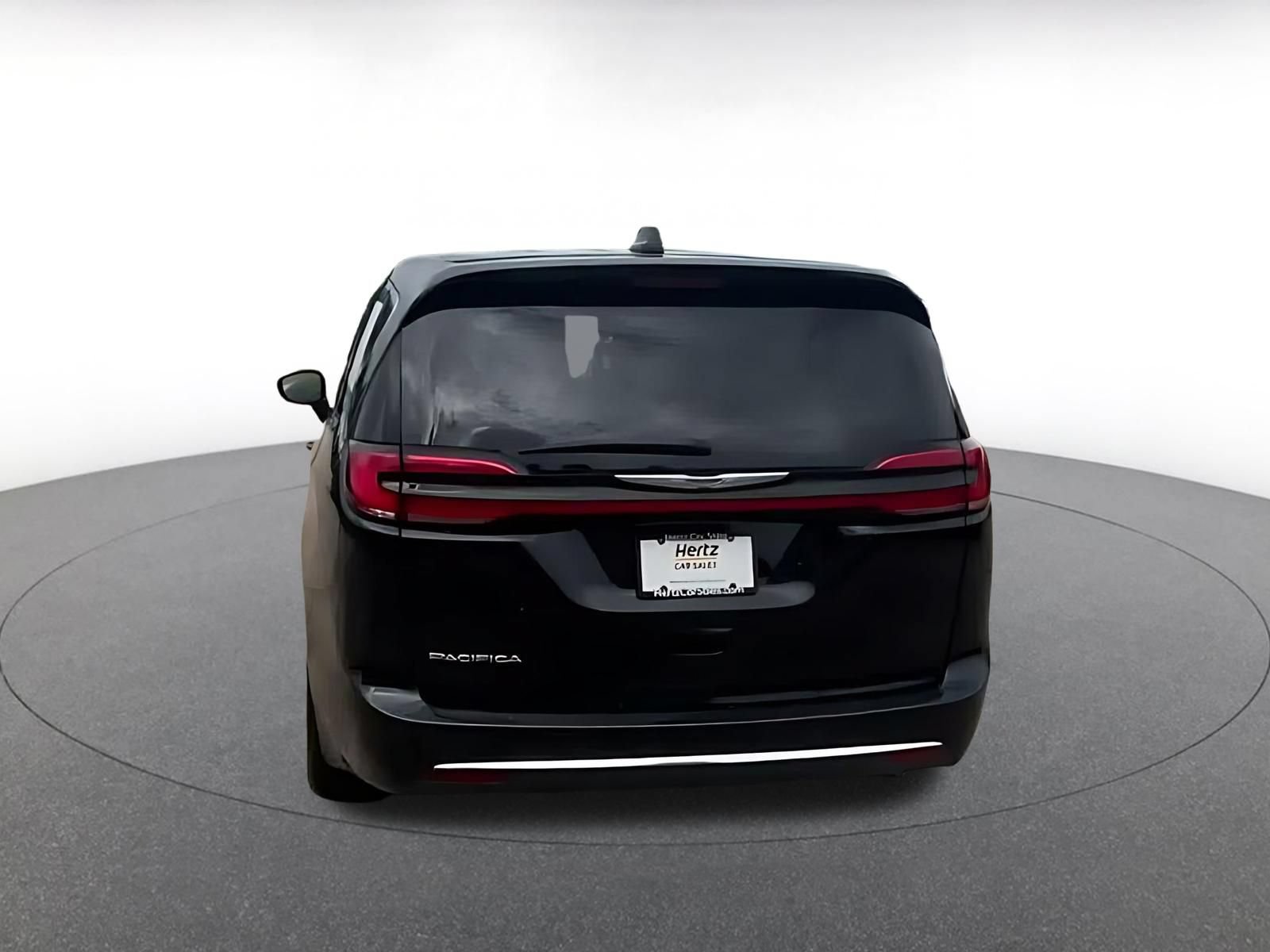 Thumbnail: 2024 Chrysler Pacifica - 12