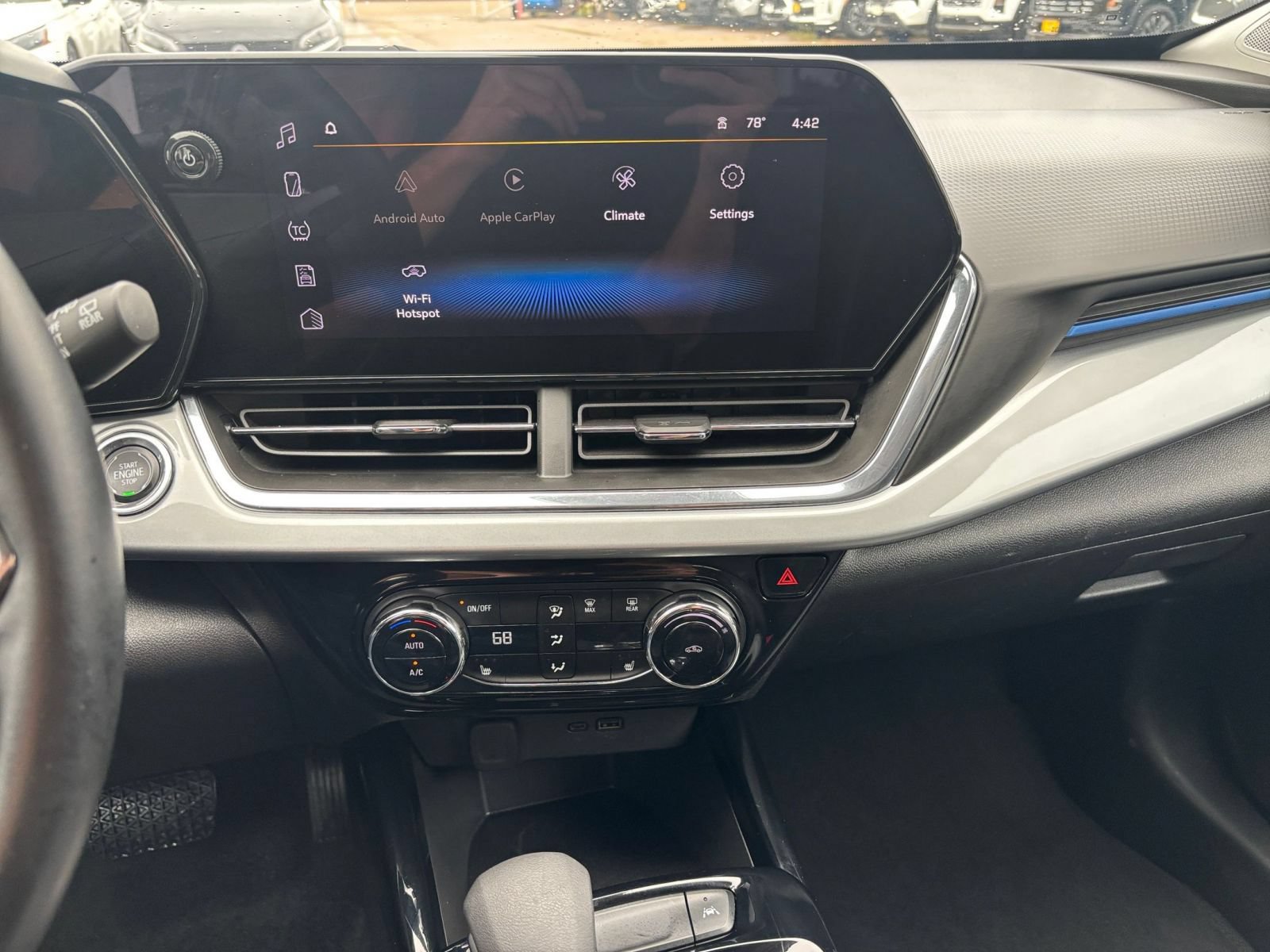 Thumbnail: 2025 Chevrolet Trax - 16