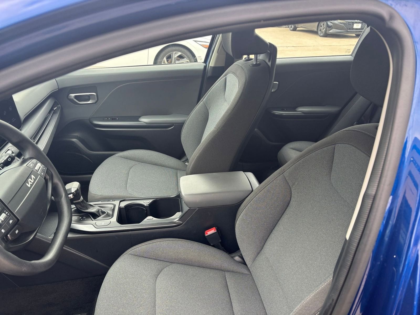 Thumbnail: 2025 Kia K4 - 25