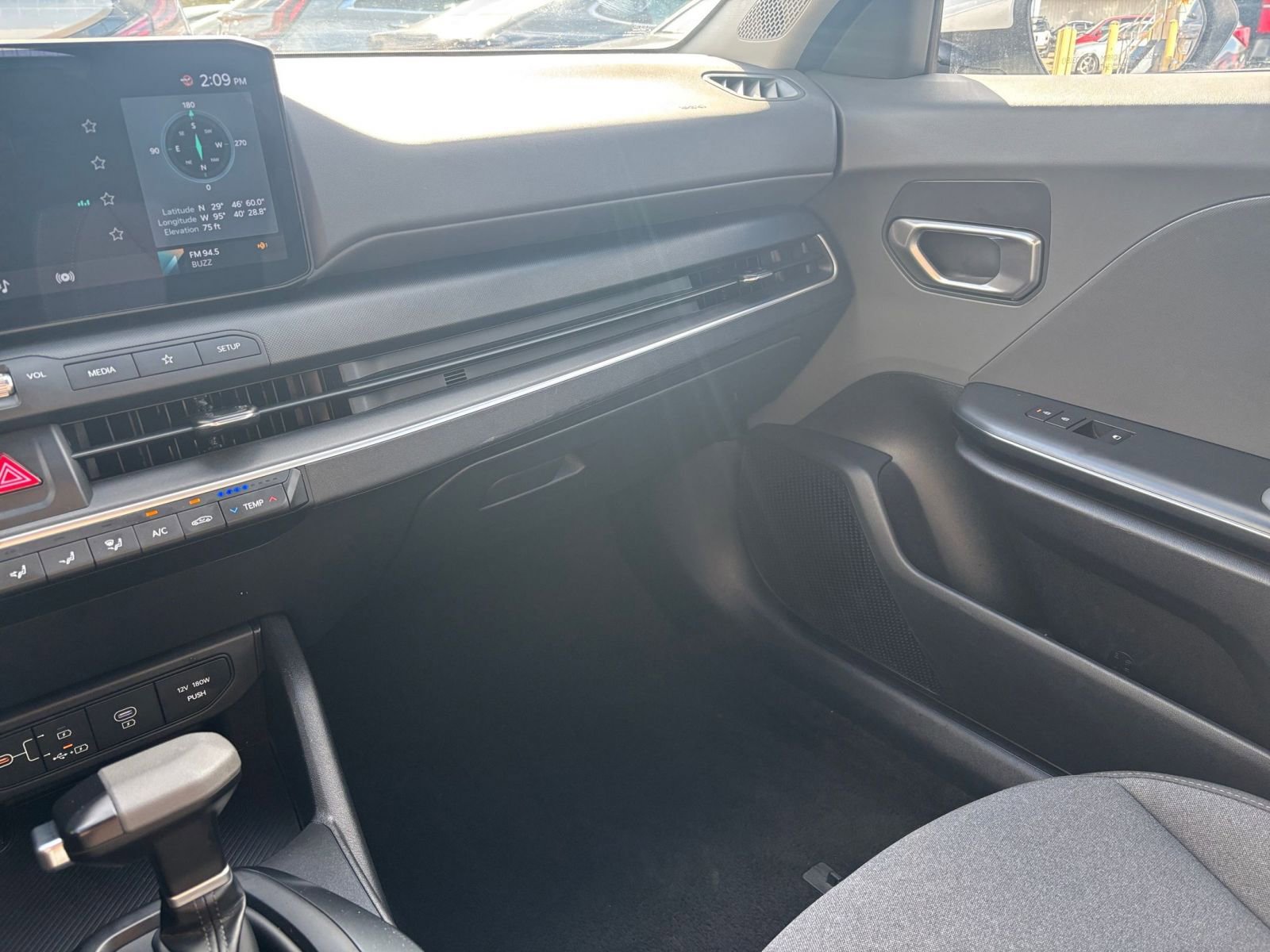 Thumbnail: 2025 Kia K4 - 34