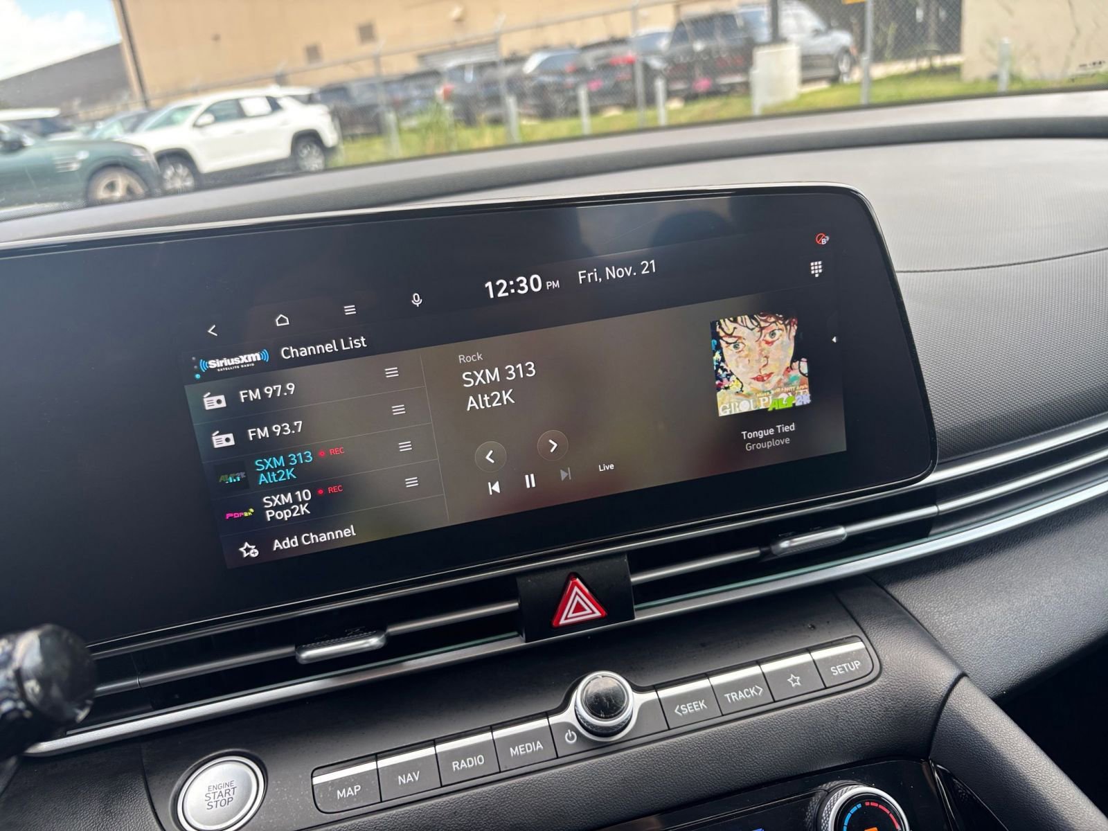 Thumbnail: 2025 Hyundai Elantra - 21