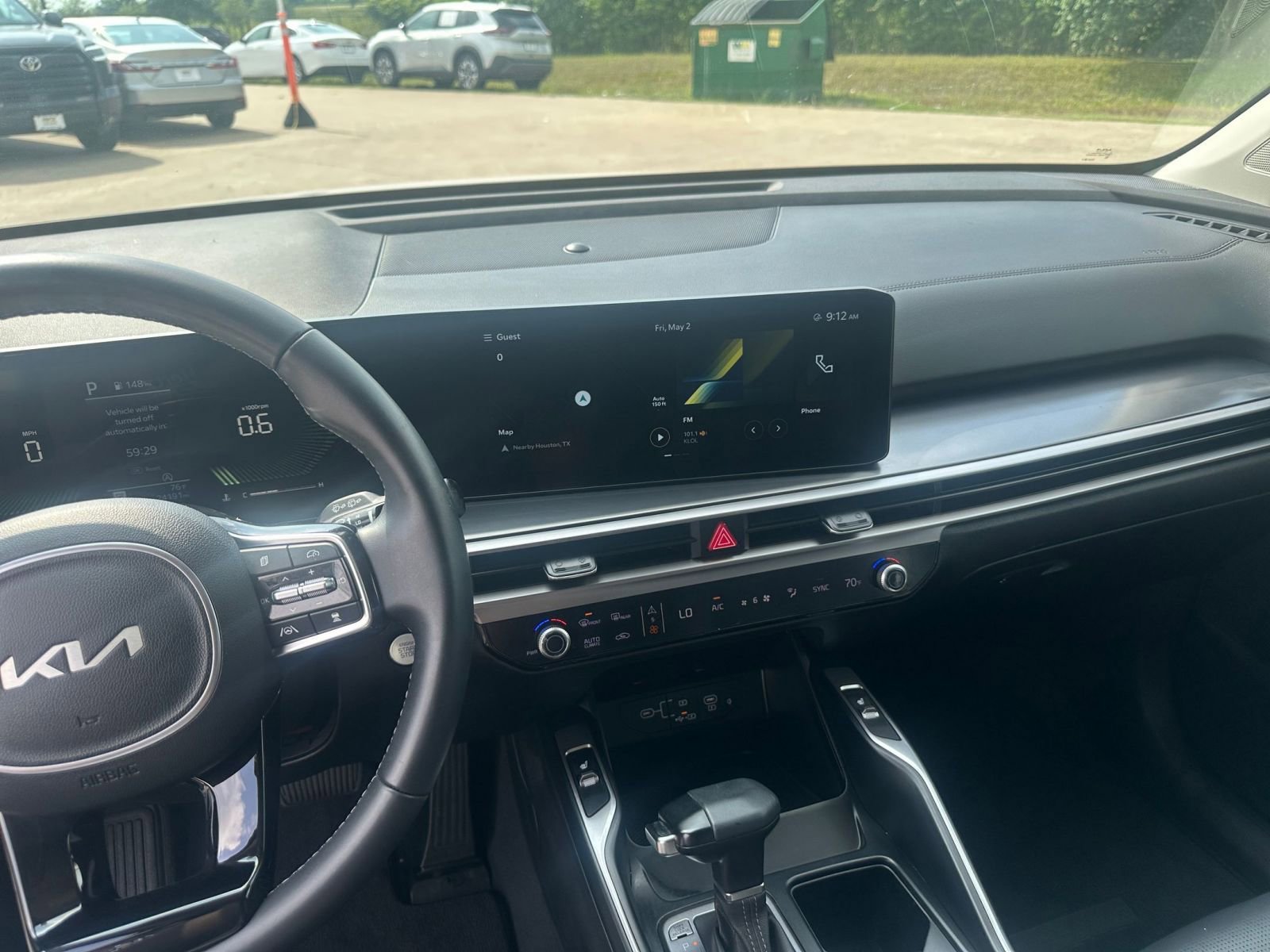 2024 Kia Sorento S 17