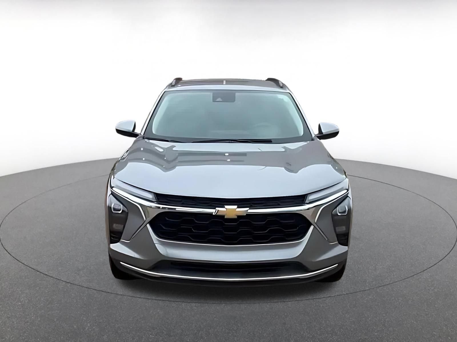 Thumbnail: 2025 Chevrolet Trax - 7