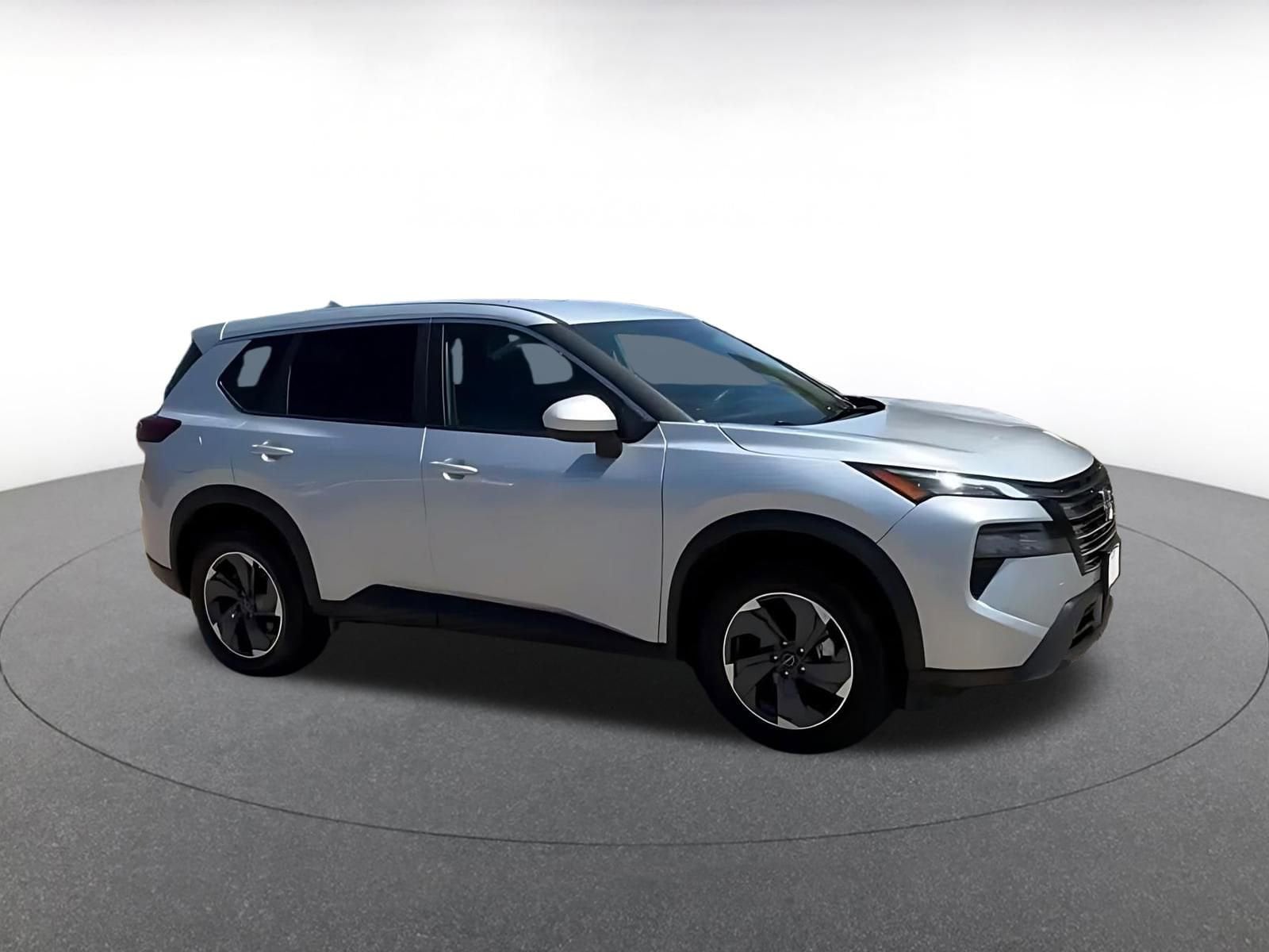 Thumbnail: 2025 Nissan Rogue - 2