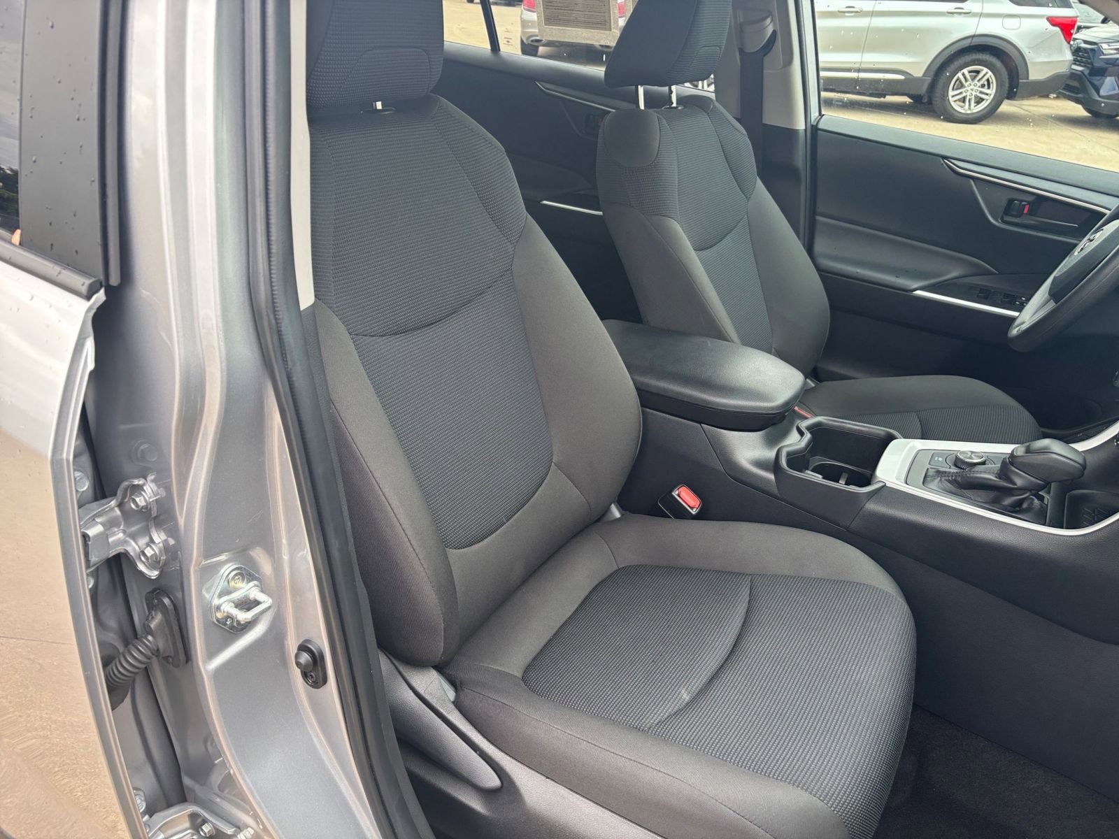 Thumbnail: 2025 Toyota RAV4 - 35