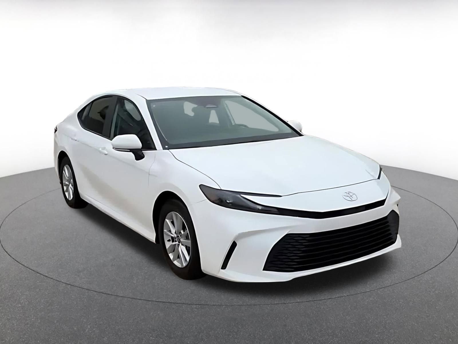 Thumbnail: 2025 Toyota Camry - 3