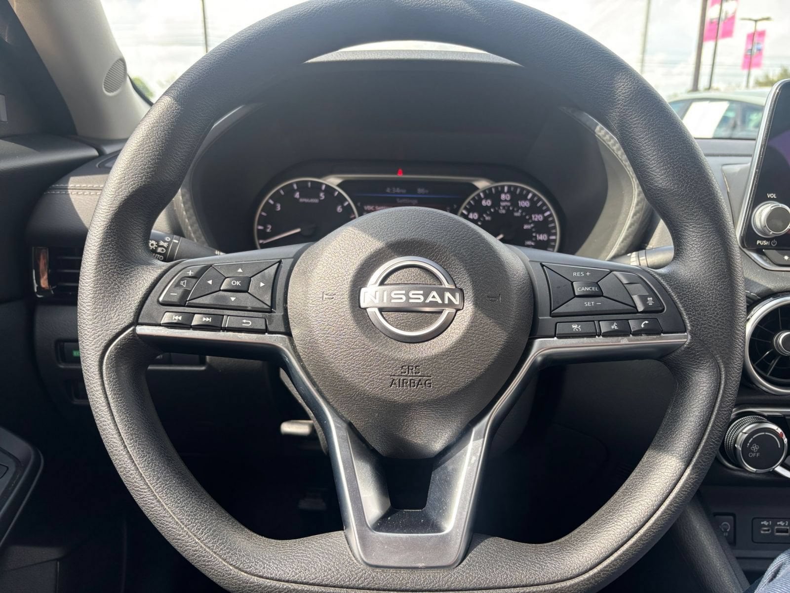 Thumbnail: 2025 Nissan Sentra - 21