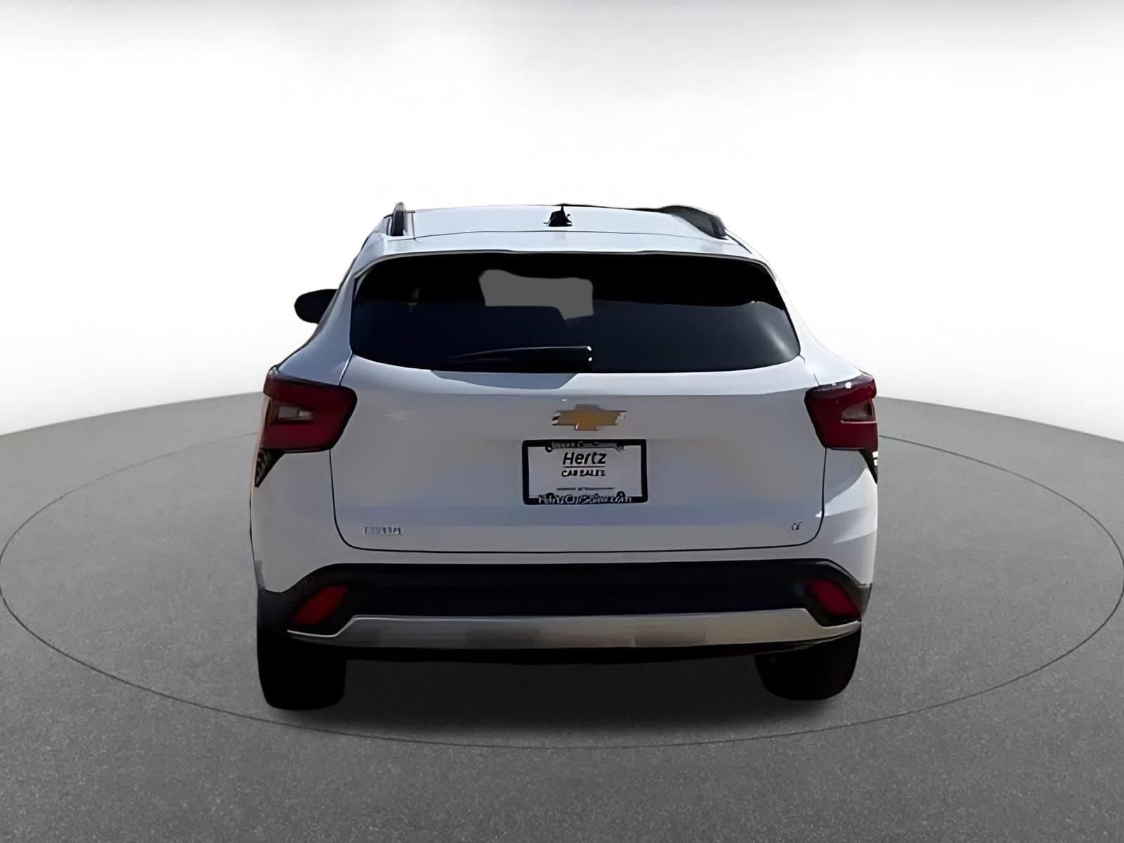 Thumbnail: 2025 Chevrolet Trax - 11