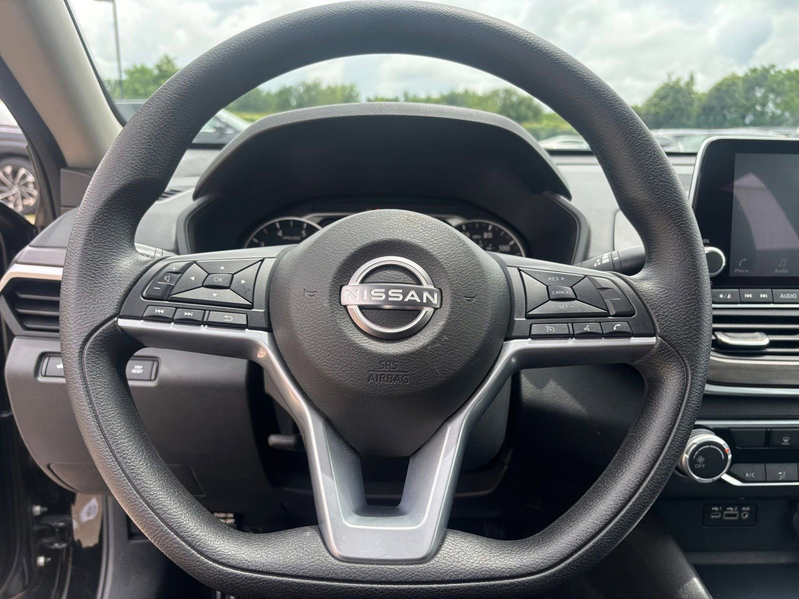 Thumbnail: 2025 Nissan Altima - 27