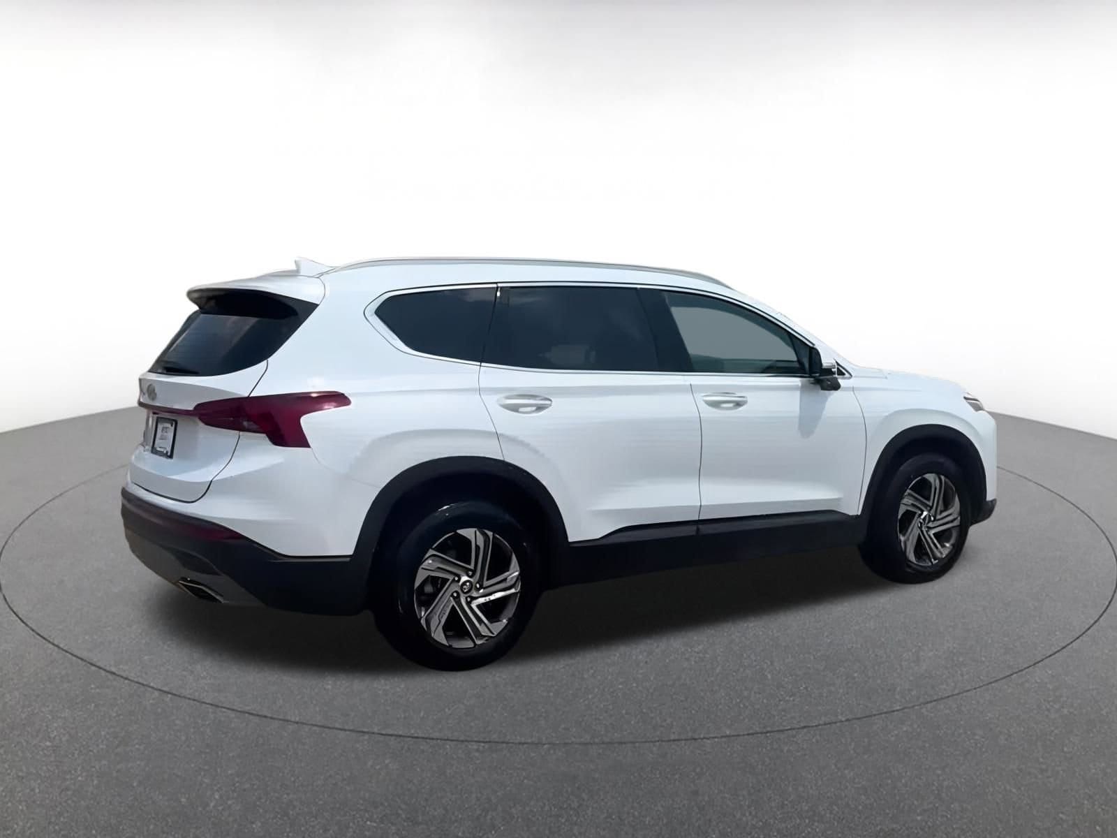 Thumbnail: 2023 Hyundai Santa Fe - 15