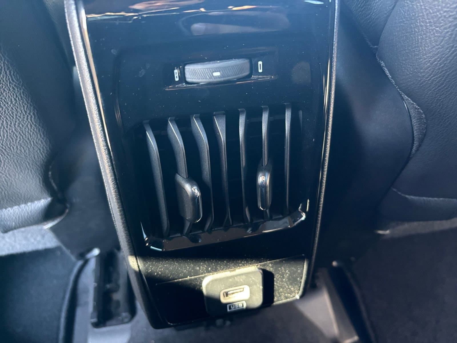 Thumbnail: 2025 Jeep Compass - 23