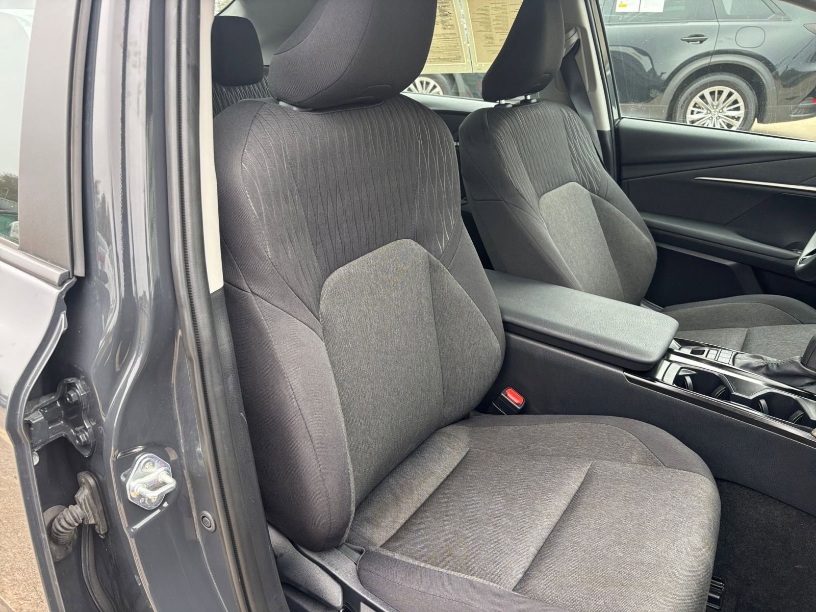 Thumbnail: 2025 Toyota Camry - 35