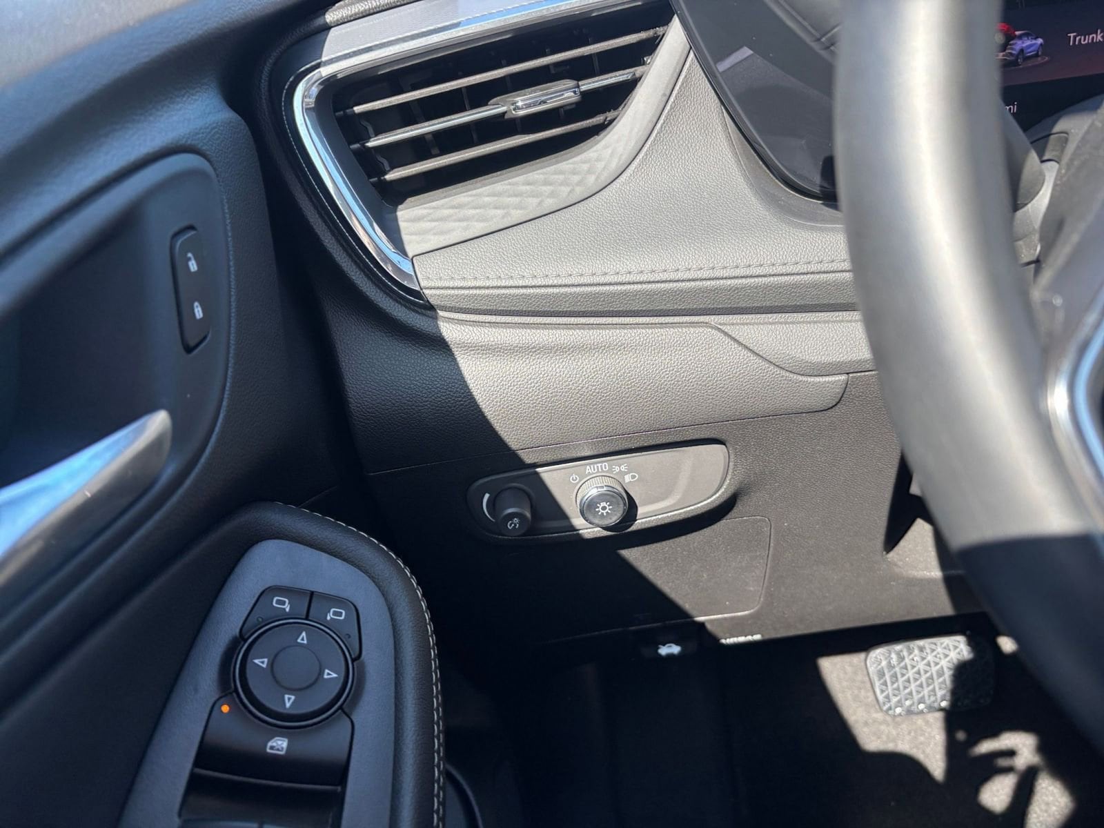 Thumbnail: 2025 Buick Encore GX - 33