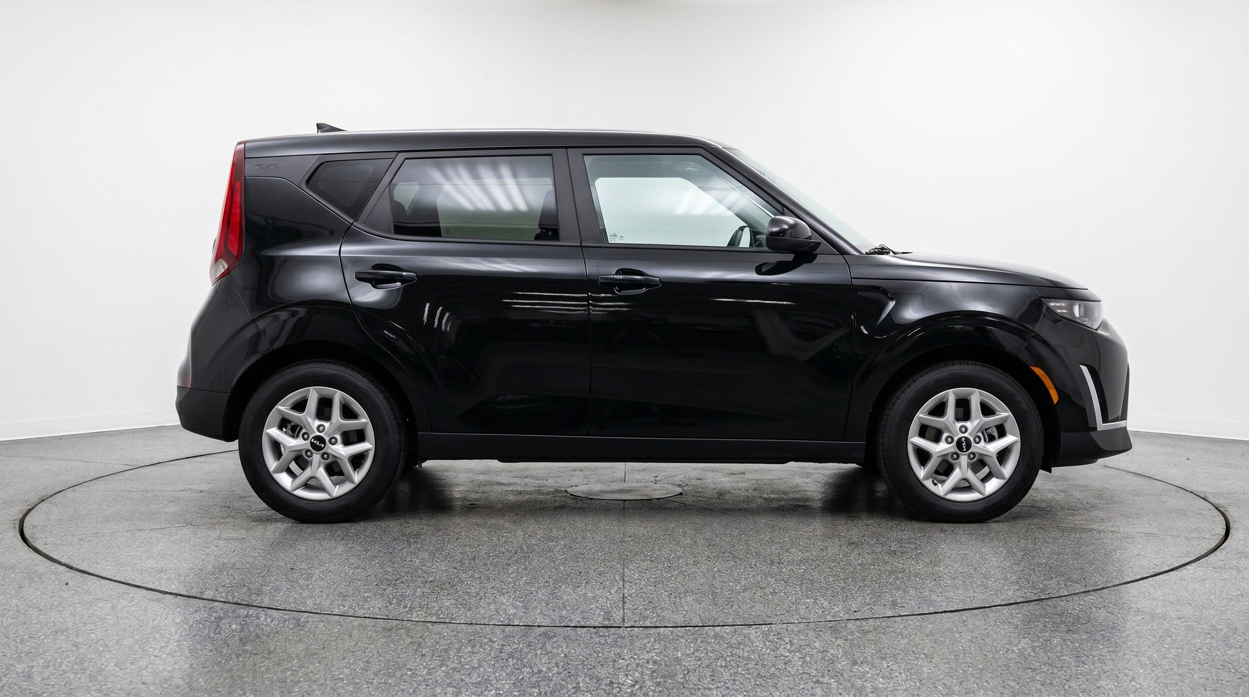 Thumbnail: 2025 Kia Soul - 14