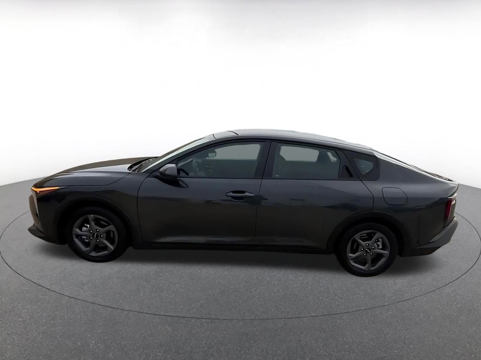 Thumbnail: 2025 Kia K4 - 10