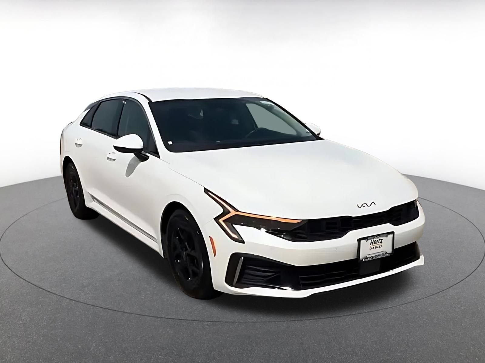 Thumbnail: 2025 Kia K5 - 3