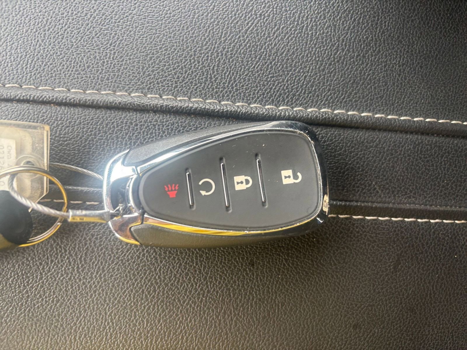 Thumbnail: 2025 Chevrolet Blazer - 21