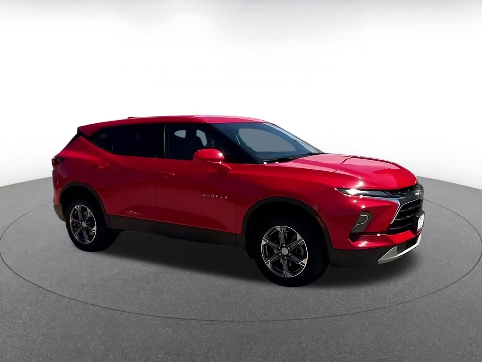 Thumbnail: 2025 Chevrolet Blazer - 2