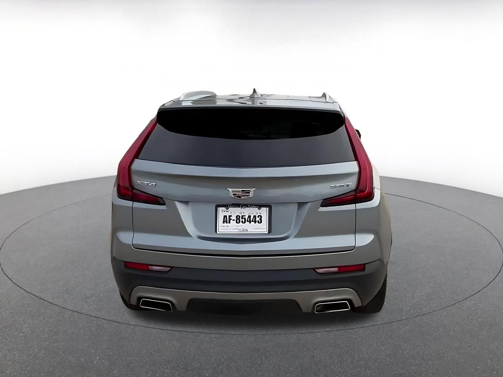 Thumbnail: 2023 Cadillac XT4 - 12