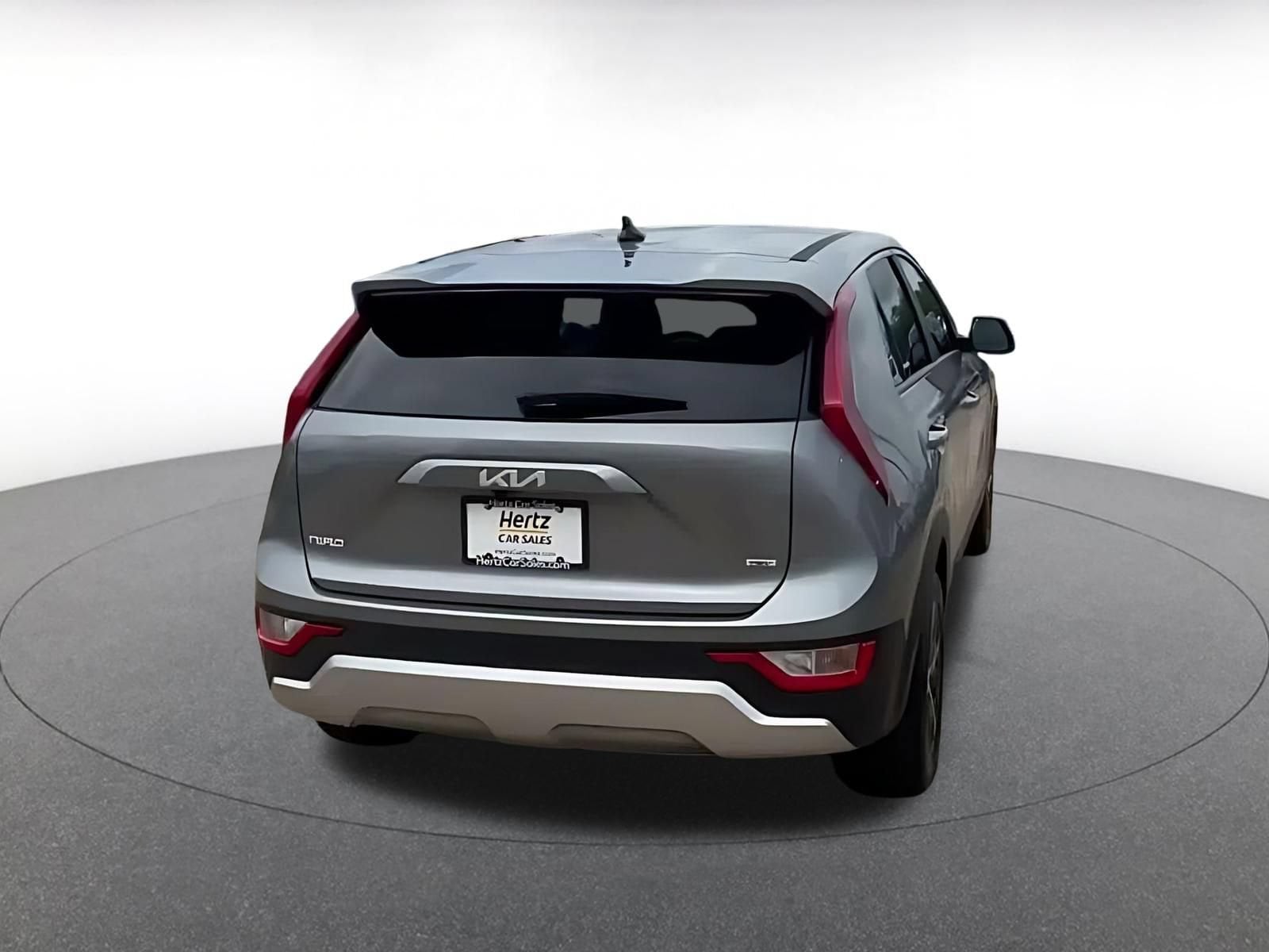 Thumbnail: 2026 Kia Niro - 11