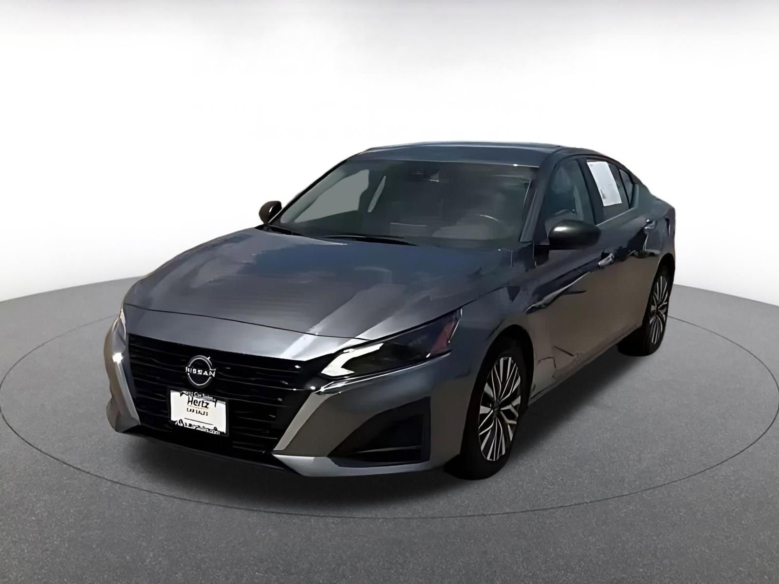 Thumbnail: 2025 Nissan Altima - 7