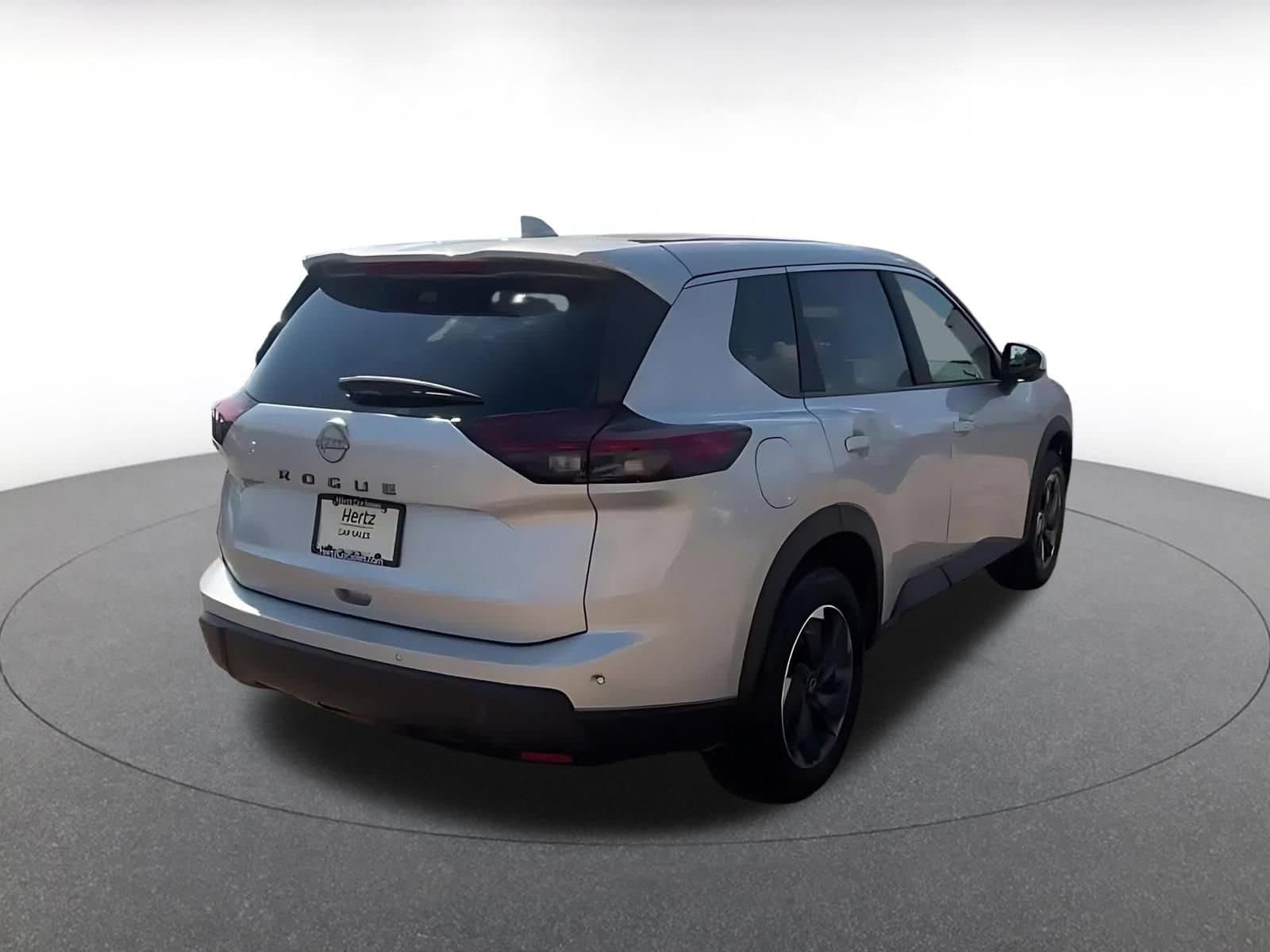 Thumbnail: 2025 Nissan Rogue - 11