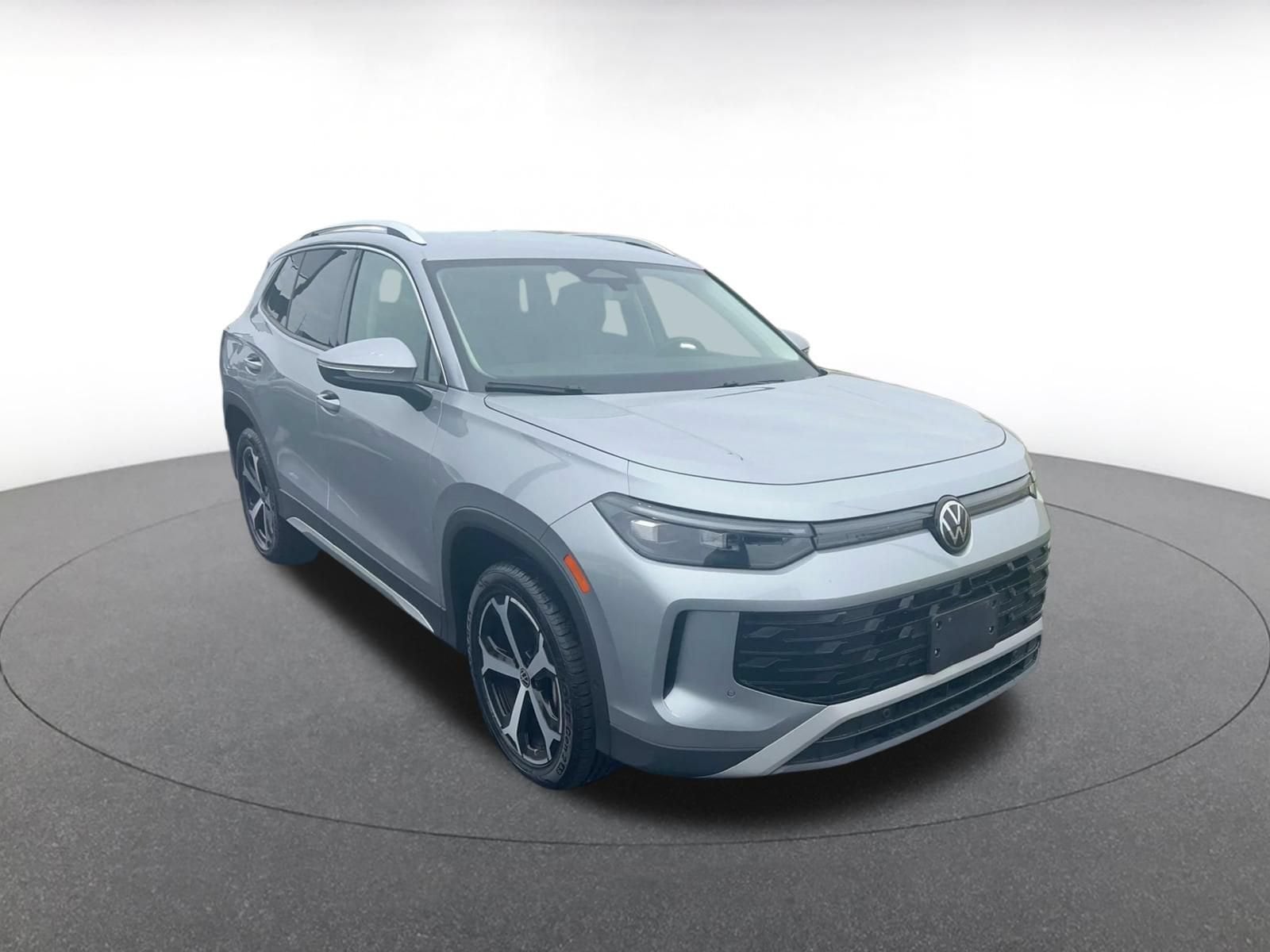 Thumbnail: 2026 Volkswagen Tiguan - 2