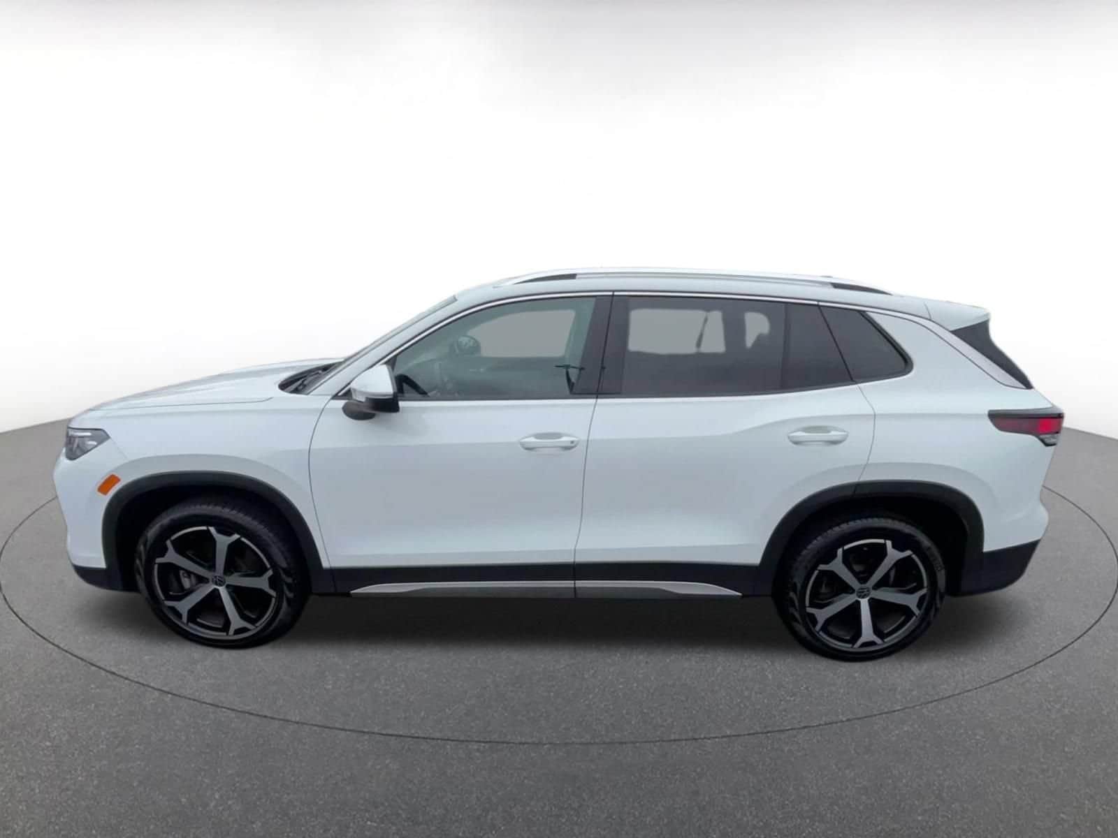 Thumbnail: 2026 Volkswagen Tiguan - 8