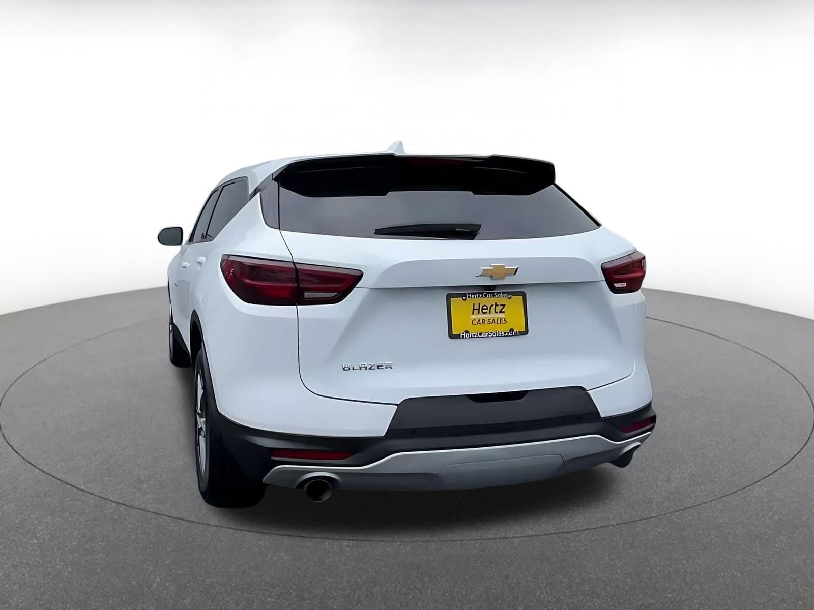 Thumbnail: 2026 Chevrolet Blazer - 10