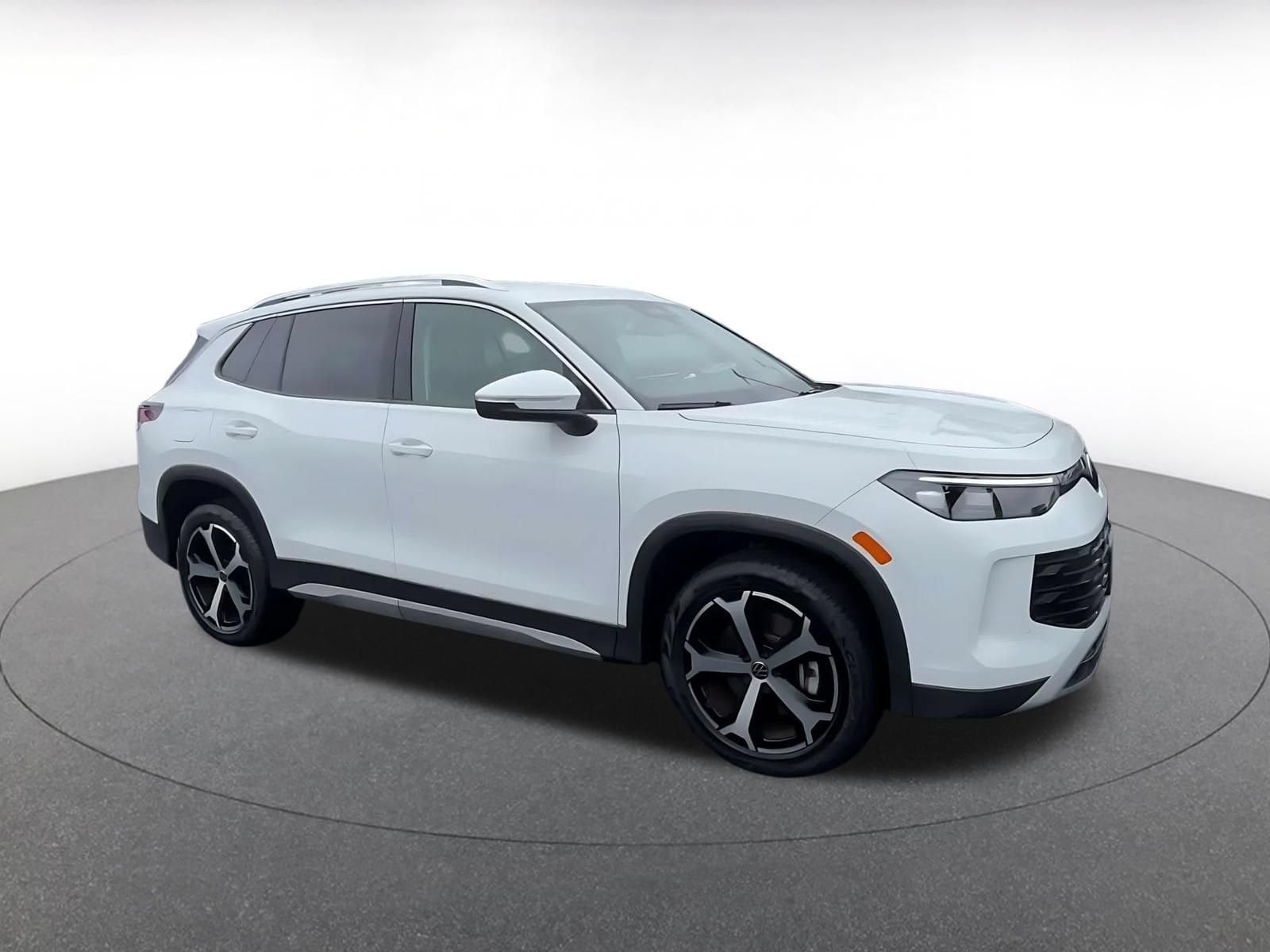 Thumbnail: 2026 Volkswagen Tiguan - 2