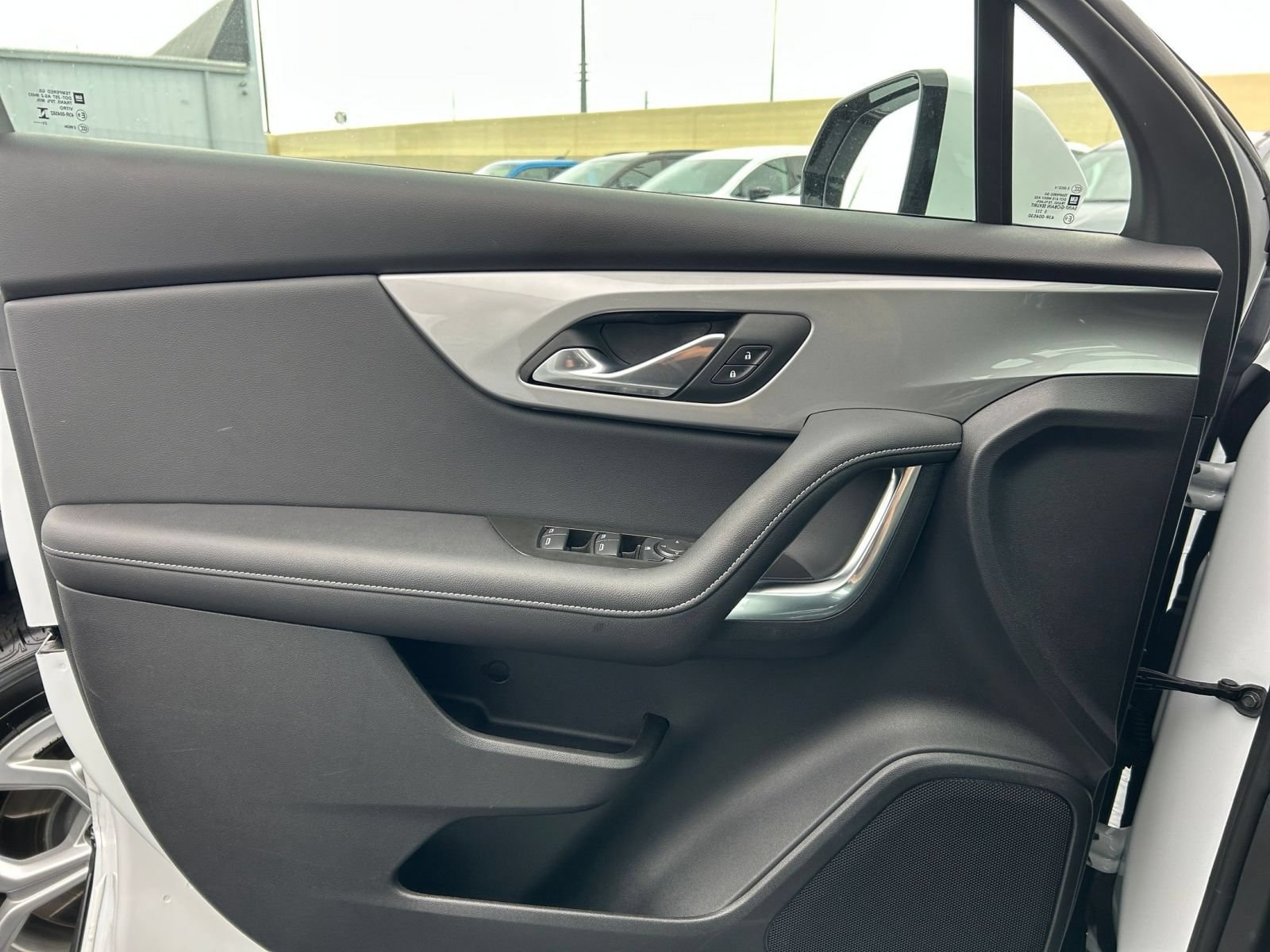 Thumbnail: 2026 Chevrolet Blazer - 18