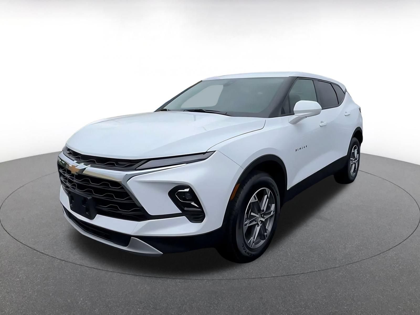 Thumbnail: 2026 Chevrolet Blazer - 6