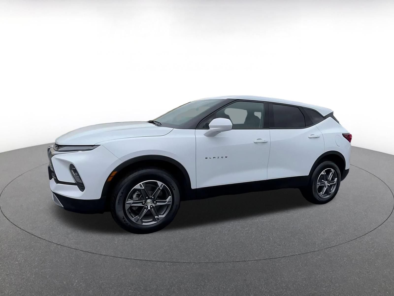 Thumbnail: 2026 Chevrolet Blazer - 7