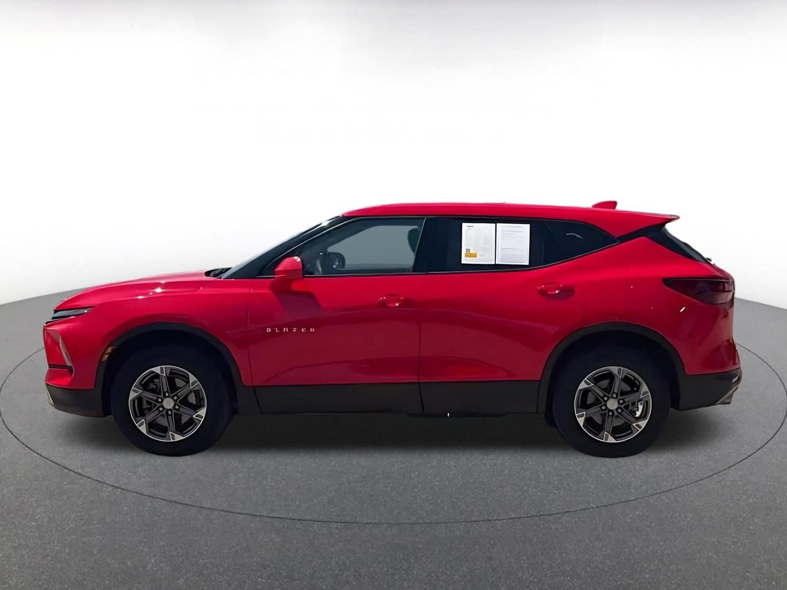 Thumbnail: 2025 Chevrolet Blazer - 9