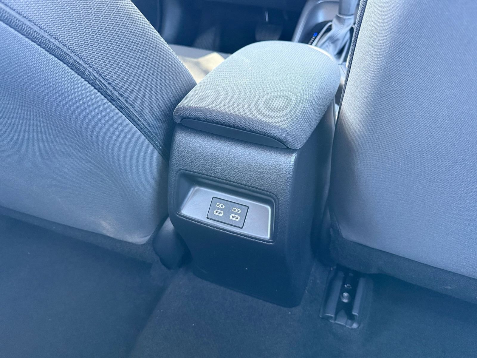 Thumbnail: 2025 Toyota Corolla - 23