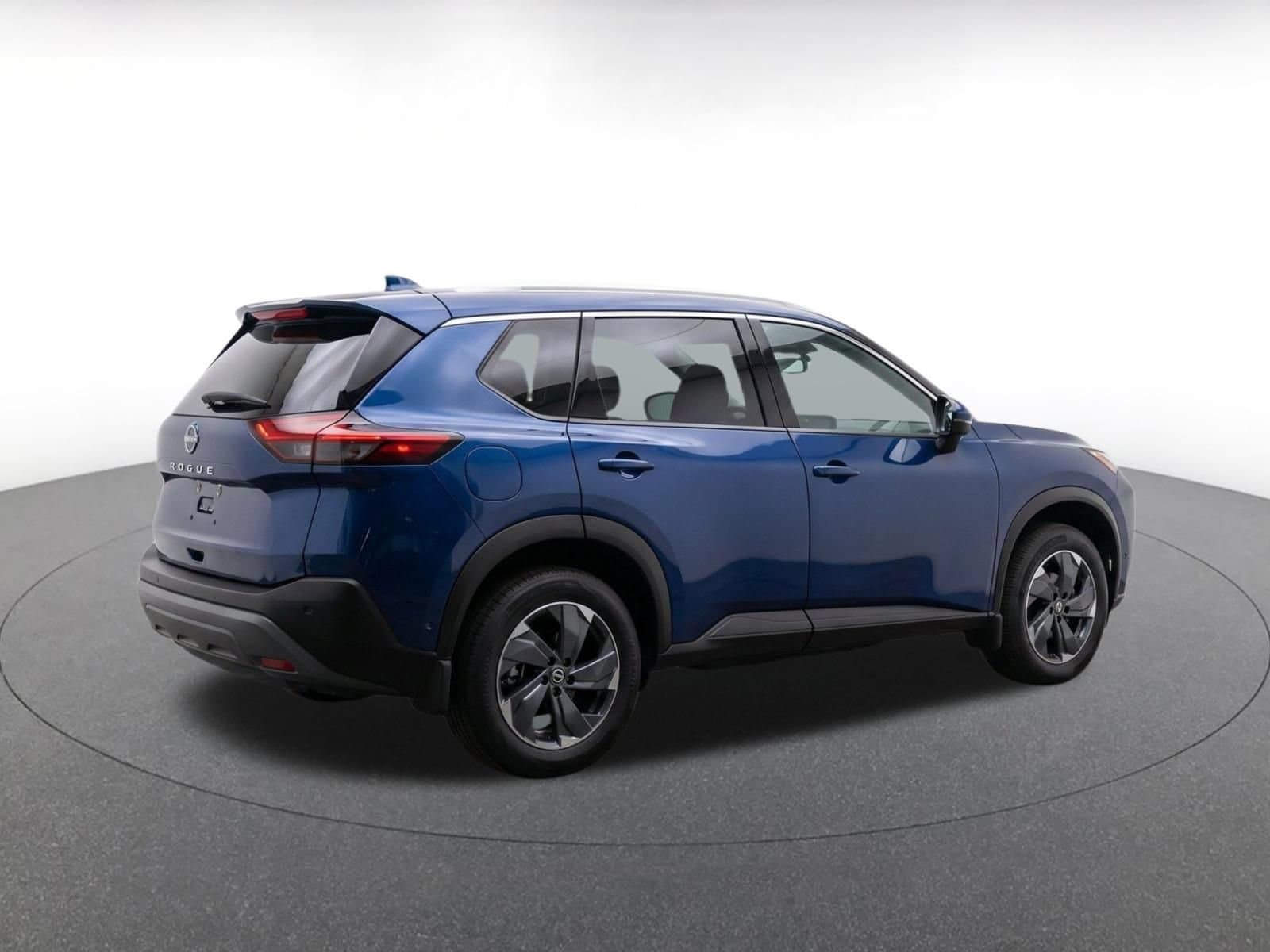 Thumbnail: 2025 Nissan Rogue - 9