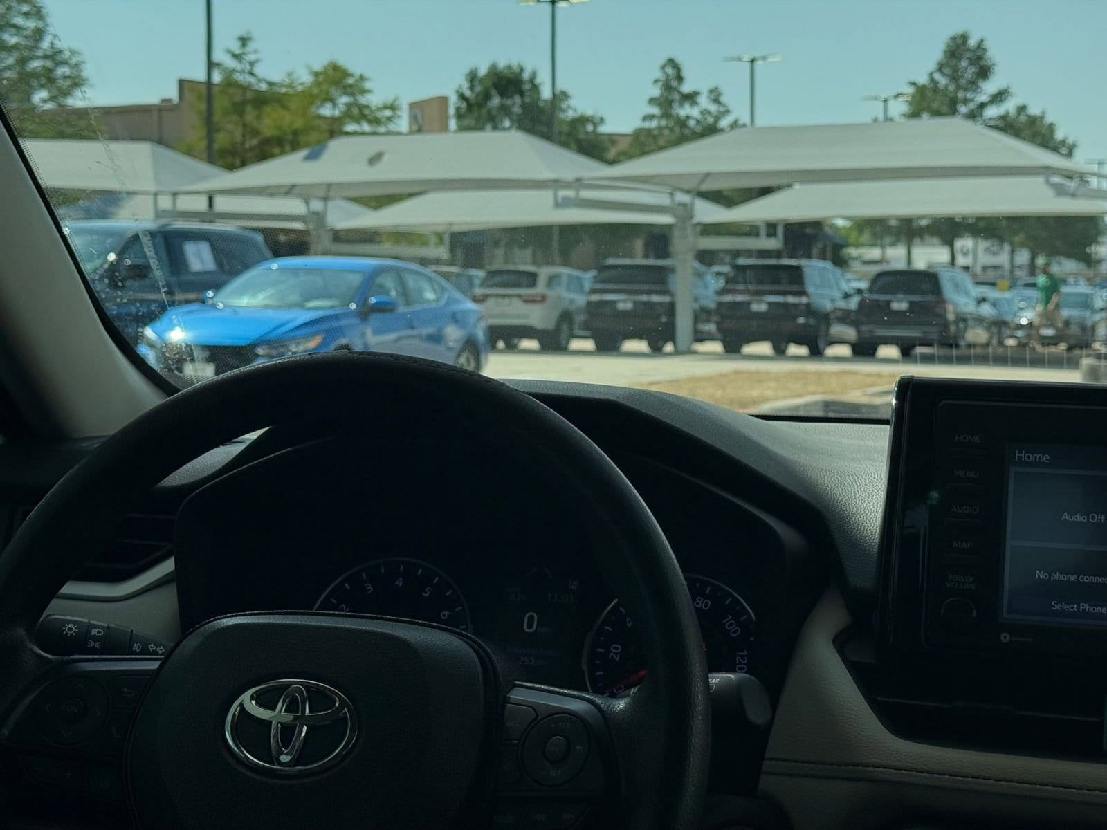 Thumbnail: 2021 Toyota RAV4 - 34