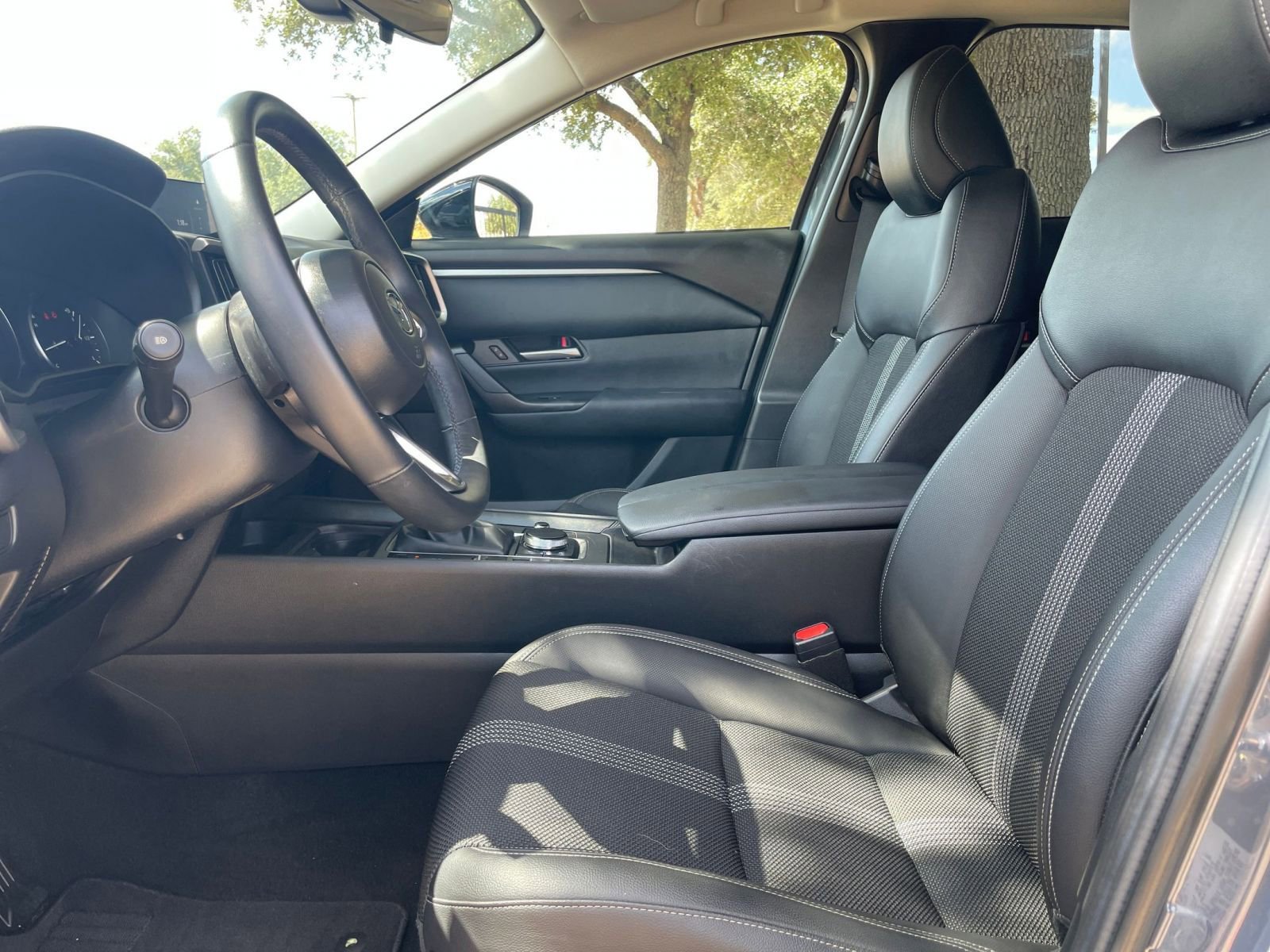 Thumbnail: 2025 Mazda CX-50 - 27