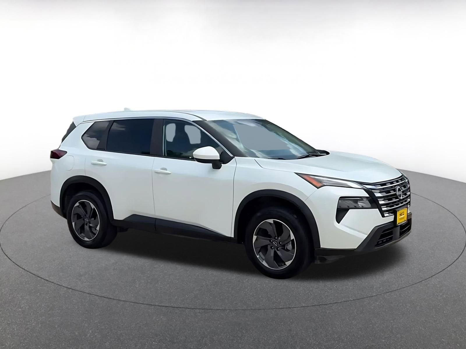 Thumbnail: 2025 Nissan Rogue - 2