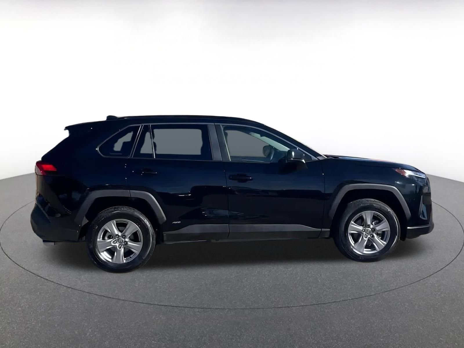 Thumbnail: 2025 Toyota RAV4 - 16