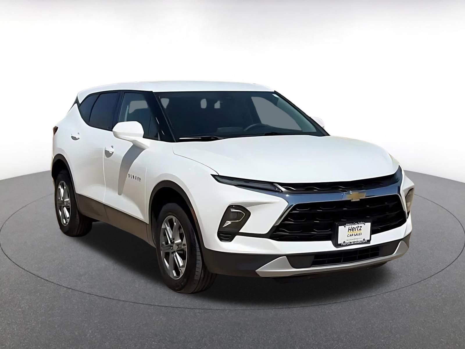 Thumbnail: 2025 Chevrolet Blazer - 3