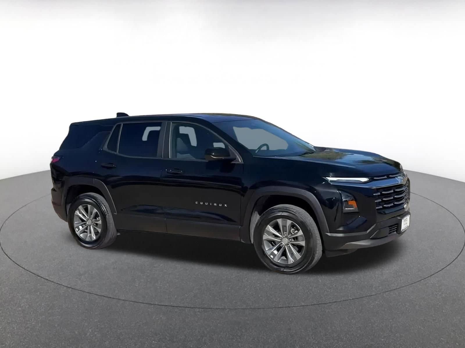 Thumbnail: 2025 Chevrolet Equinox - 2