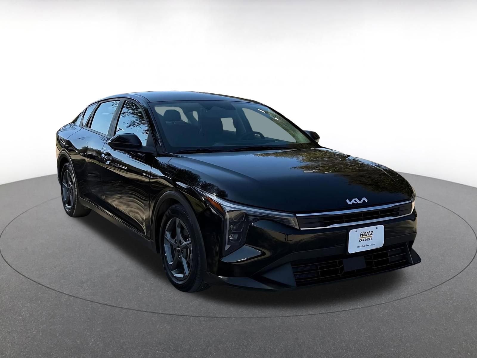 Thumbnail: 2025 Kia K4 - 1