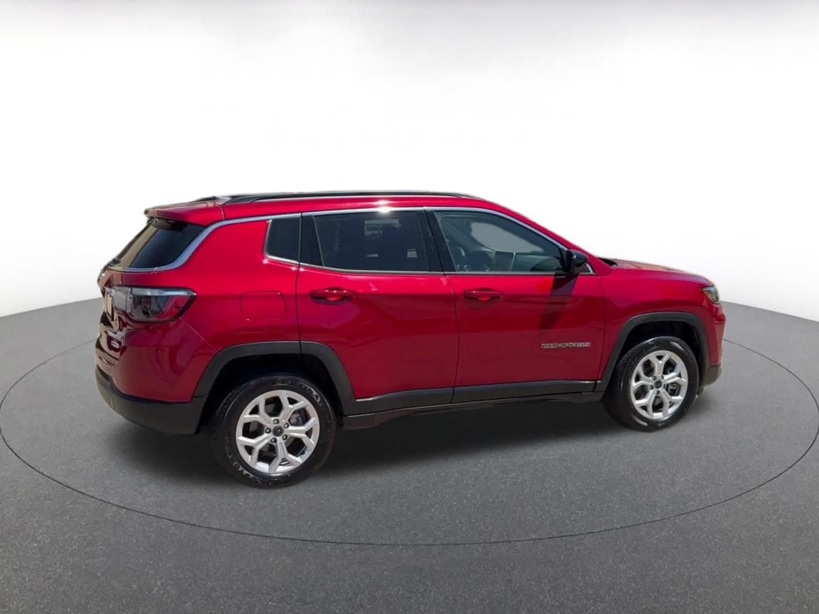 Thumbnail: 2025 Jeep Compass - 14