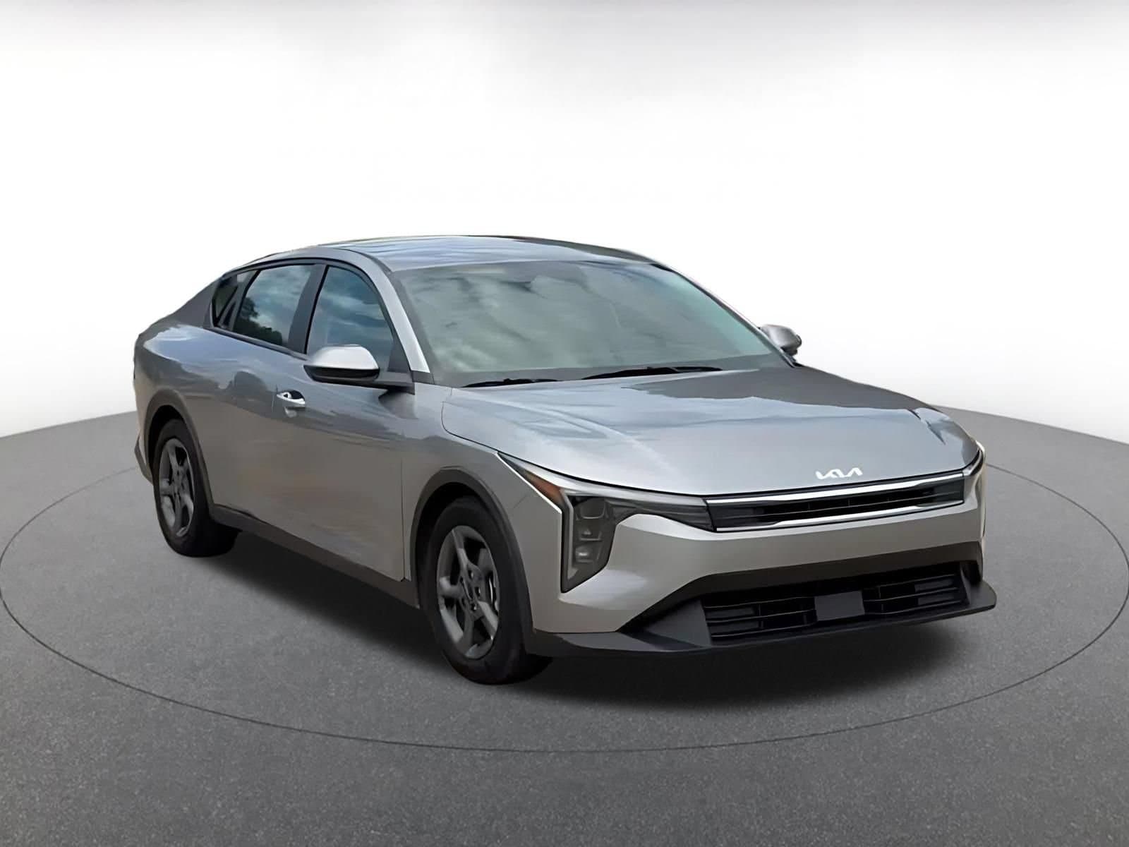 Thumbnail: 2025 Kia K4 - 3
