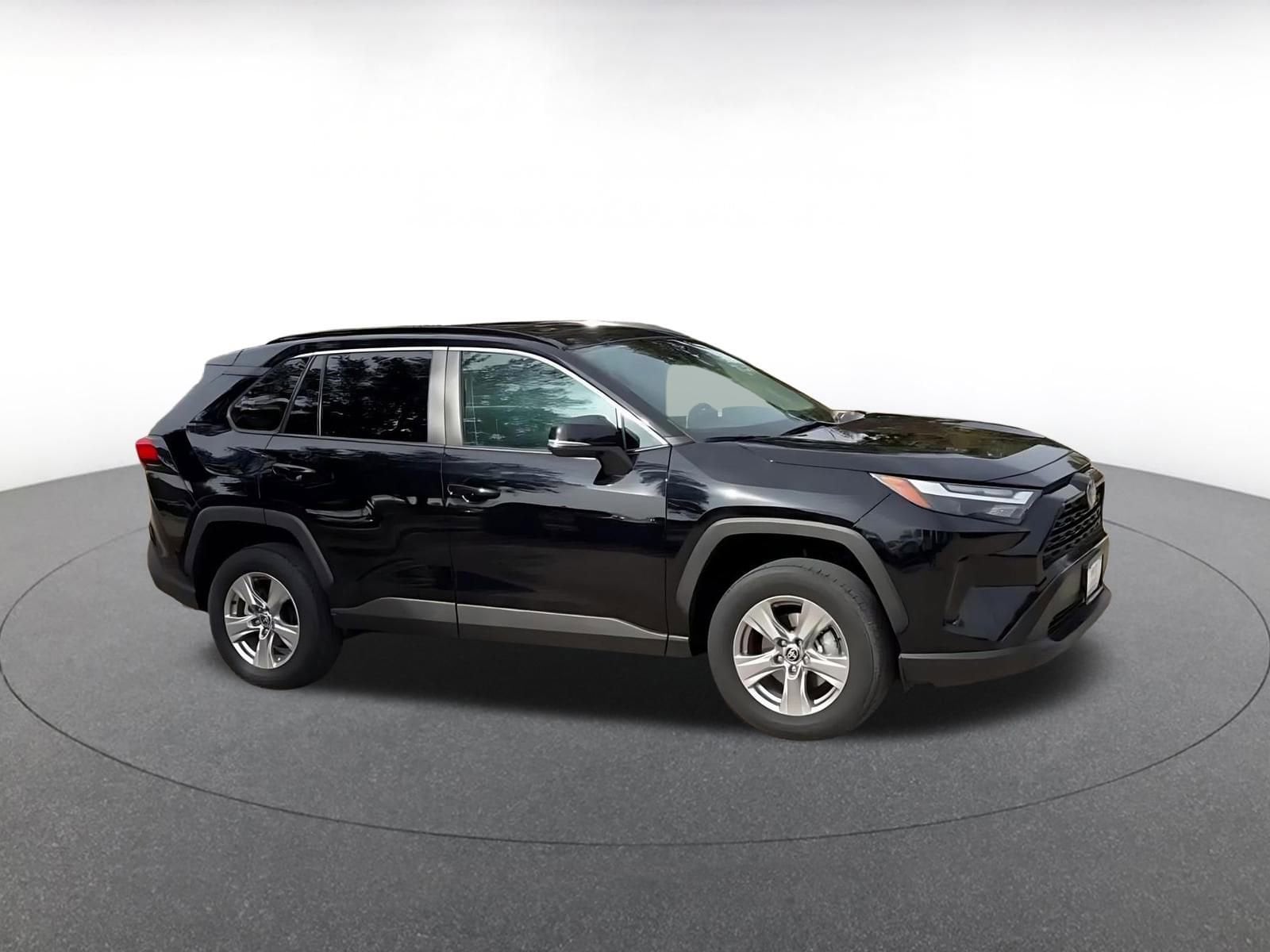 Thumbnail: 2025 Toyota RAV4 - 2