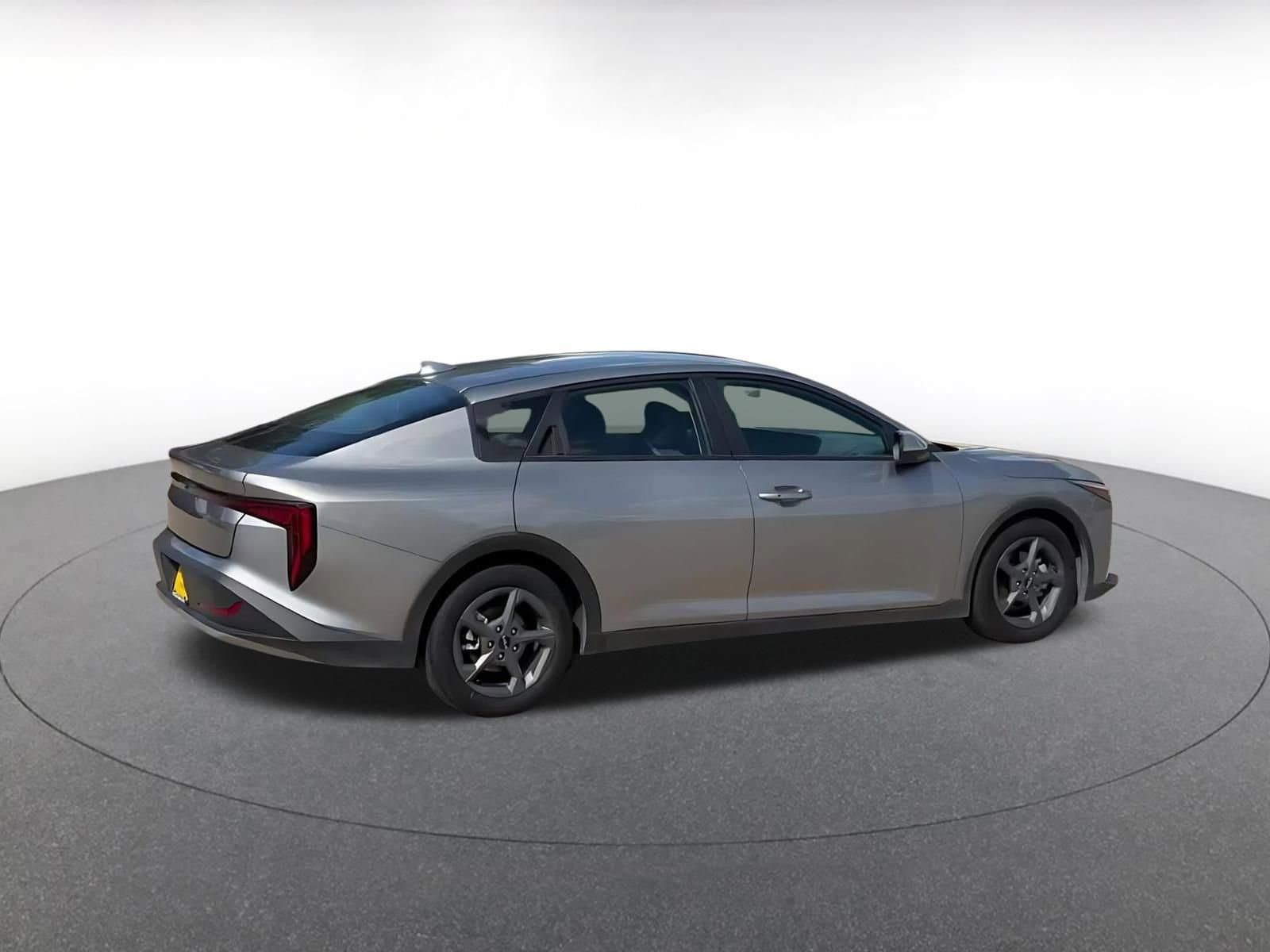 Thumbnail: 2025 Kia K4 - 14