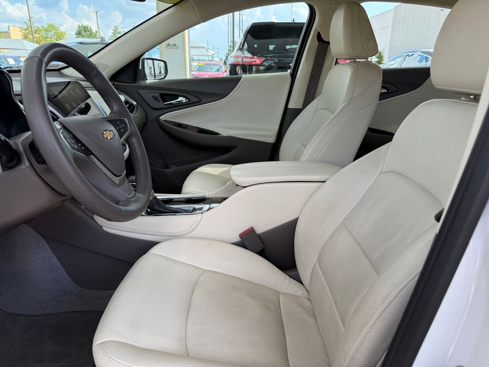 Thumbnail: 2024 Chevrolet Malibu - 27
